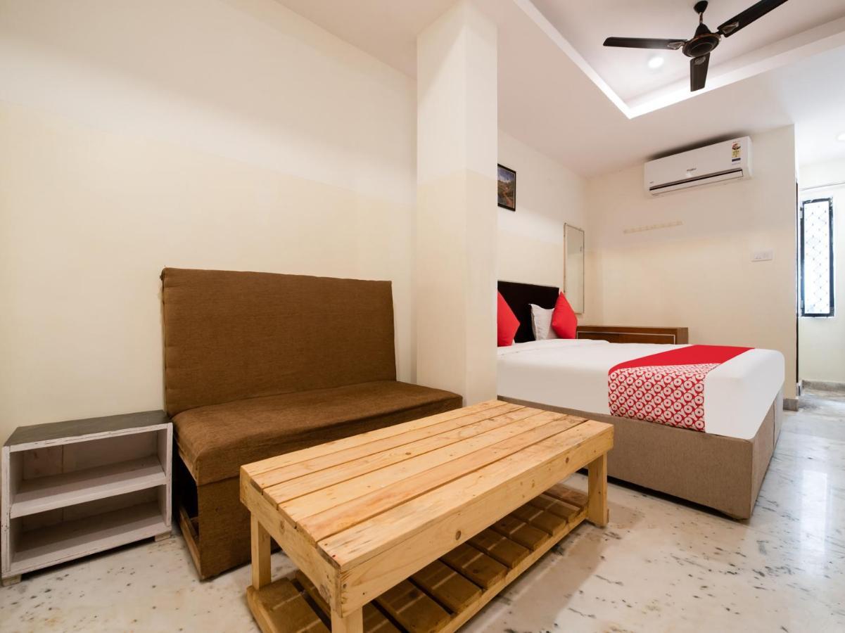 Oyo 69511 Hotel Sea E Pearl Visakhapatnam Dış mekan fotoğraf