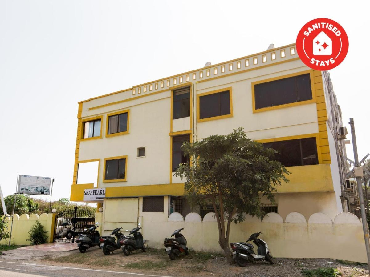 Oyo 69511 Hotel Sea E Pearl Visakhapatnam Dış mekan fotoğraf